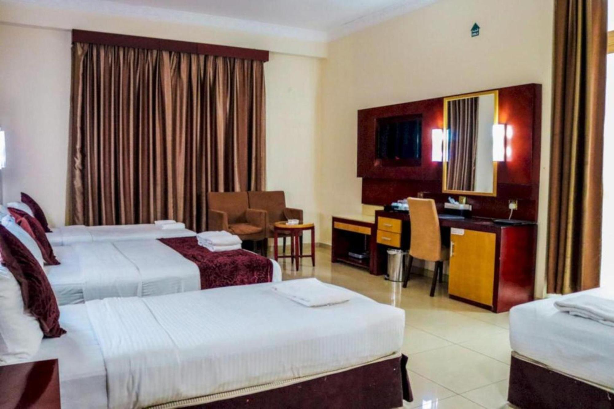 Belvilla Luxury Phoenix East 4*